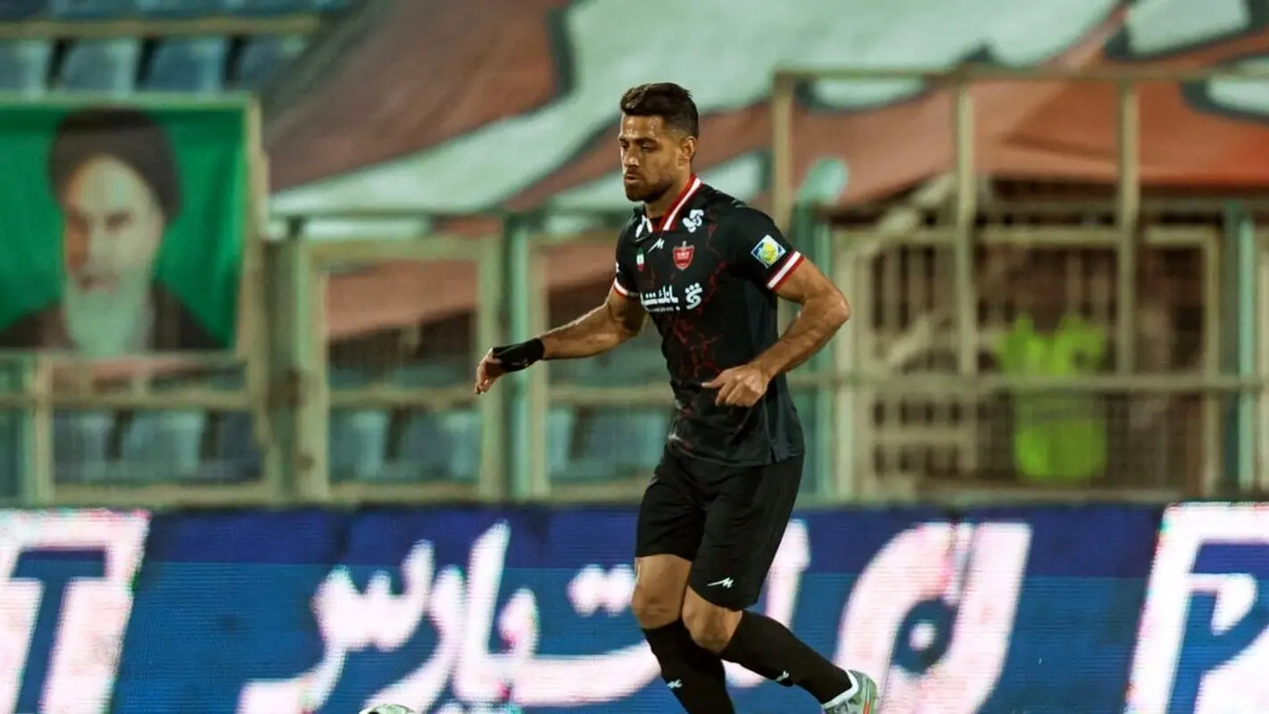 واکنش موقر یک بازیکن ؛ زنده باد پرسپولیس... (عکس)