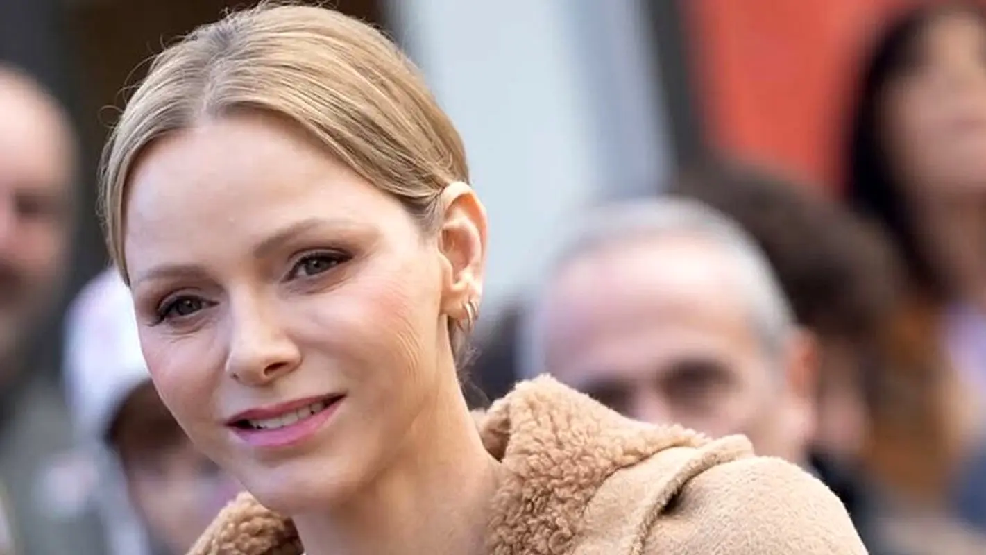 یک استایل پاییزی دیگر از شاهزاده خانم زیبای موناکو (عکس)