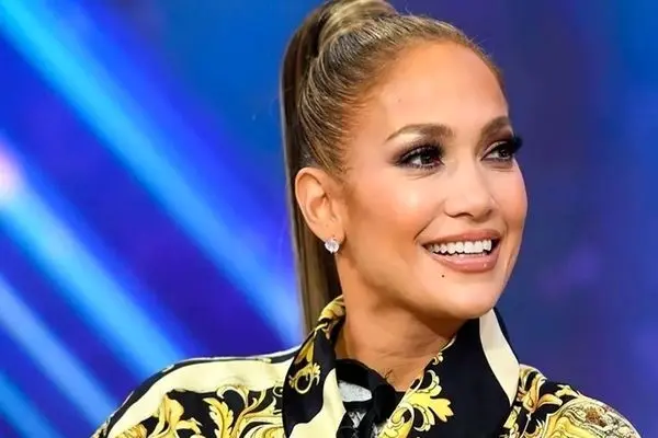 درباره فیلم جدید جنیفر لوپز که دست به دست می شود 