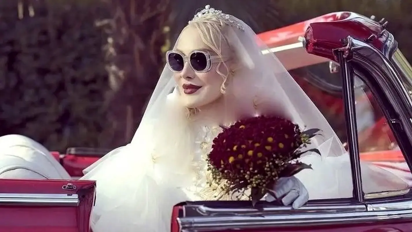 ماشین‌های عروس سوپراستارهای ایرانی؛ بهاره رهنما، رضا گلزار و آرام جعفری