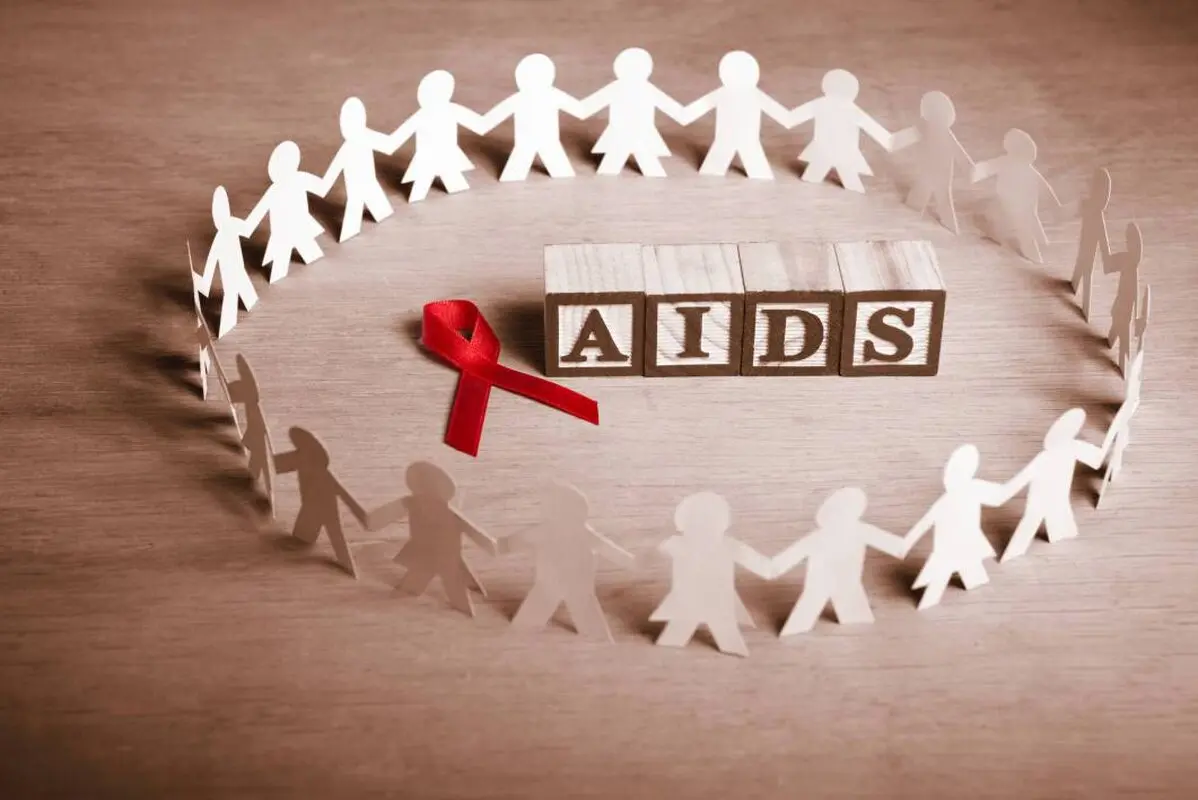 نقش اساسی خودمراقبتی در ایدز/ مبتلایان به HIV چه غذاهایی بخورند؟
