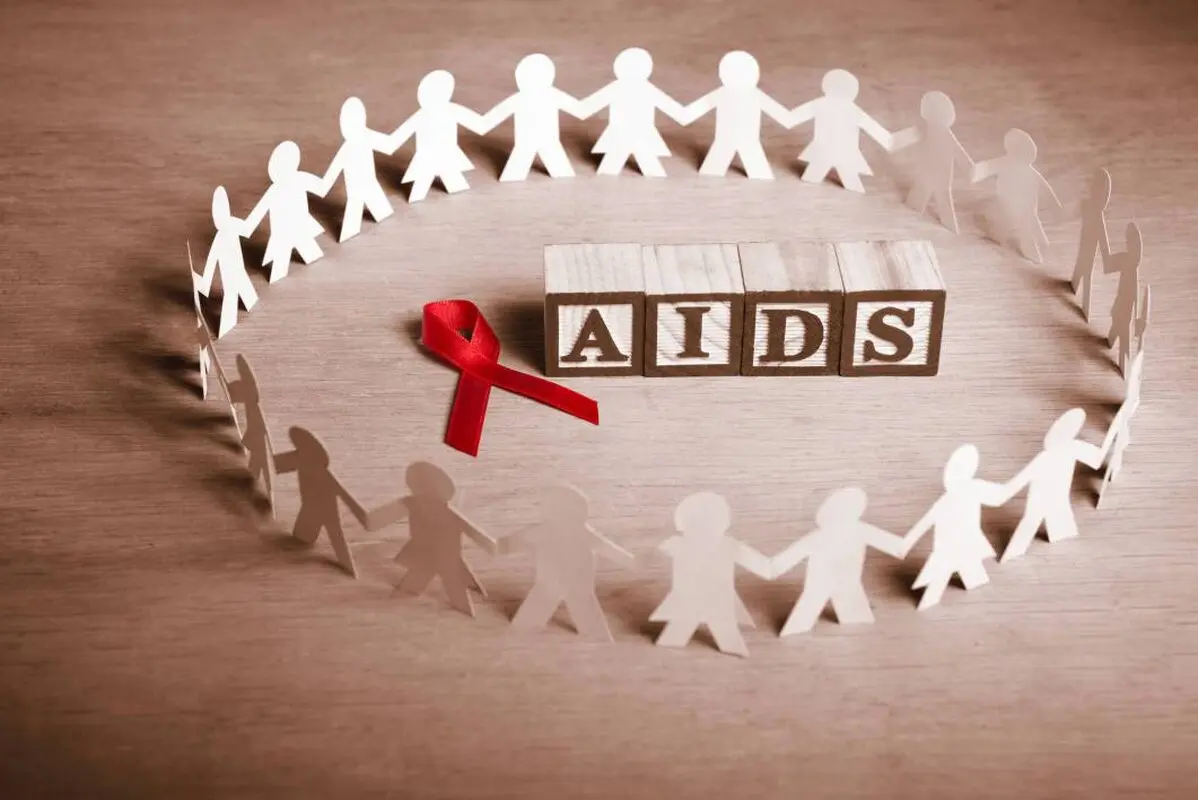نقش اساسی خودمراقبتی در ایدز/ مبتلایان به HIV چه غذاهایی بخورند؟