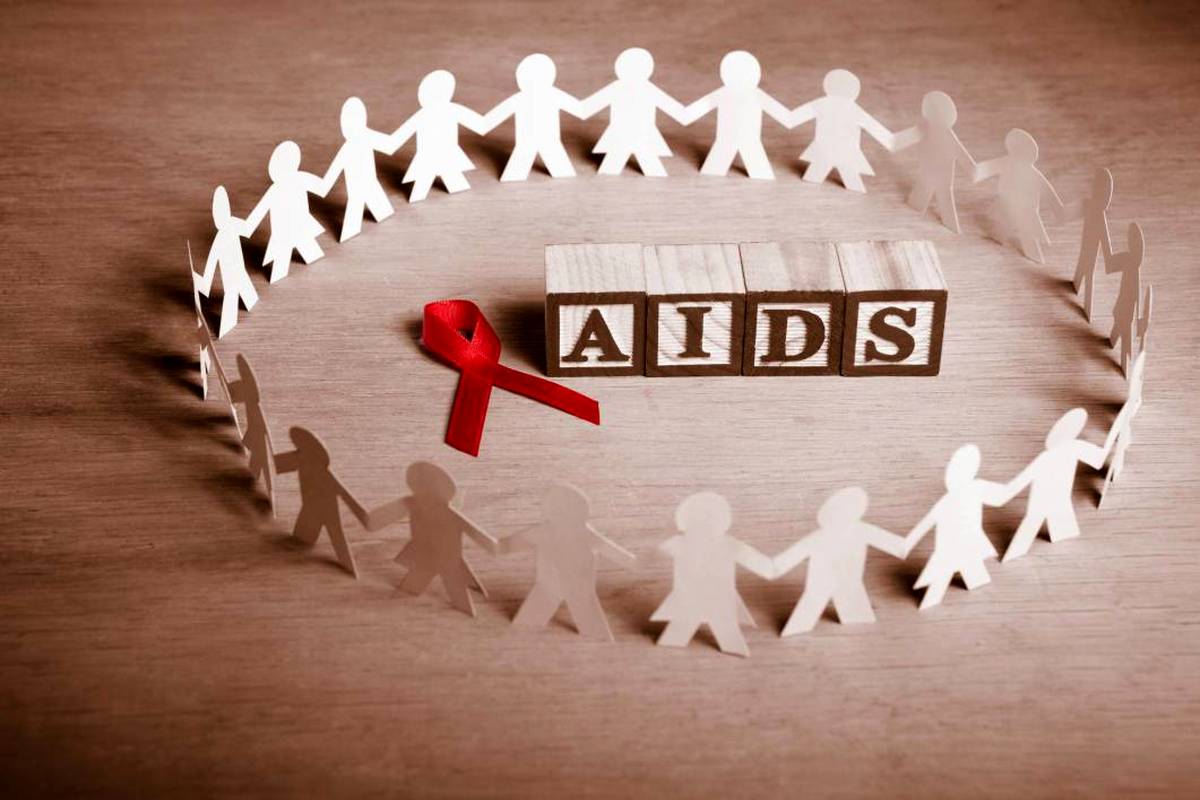 نقش اساسی خودمراقبتی در ایدز/ مبتلایان به HIV چه غذاهایی بخورند؟