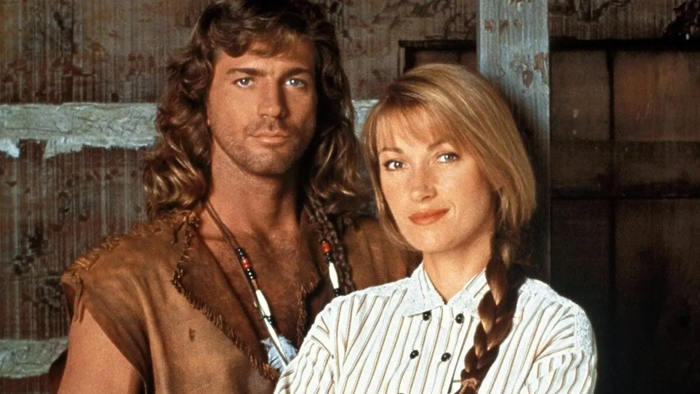 چهره باورنکردنی بازیگر پزشک دهکده بعد از معروفیت؛ جوان‌تر از همیشه!