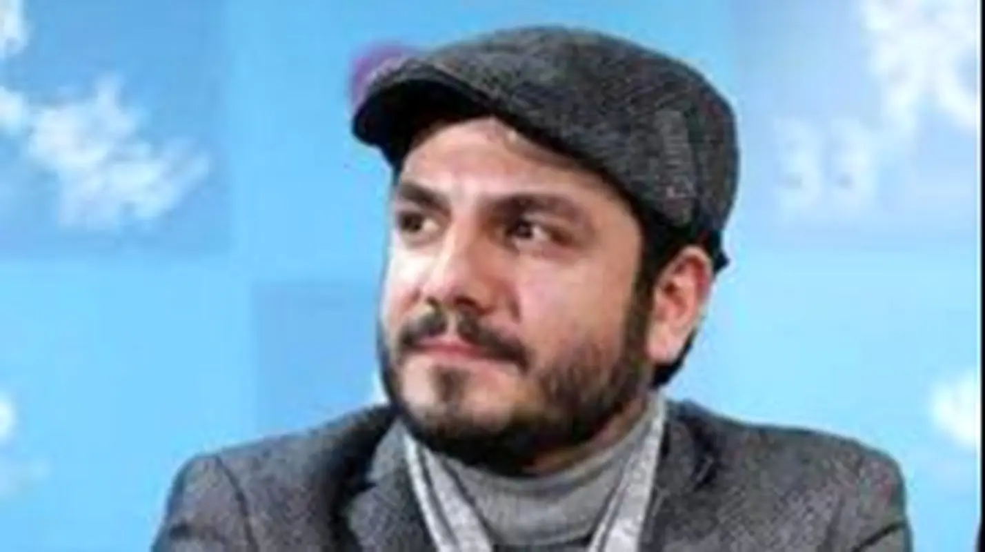 لحظات حساس زایمان مادر عباس غزالی در بیمارستان مهدیه تهران + عکس نوزادی آقای بازیگر 