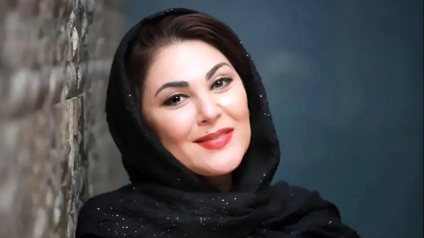 لاله اسکندری : سالهاست بدون داشتن فرزند کنار ساسان زندگی می کنم+عکس های کودکی تا نوجوانی