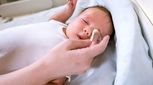 بهترین روش شستشوی چشم نوزاد