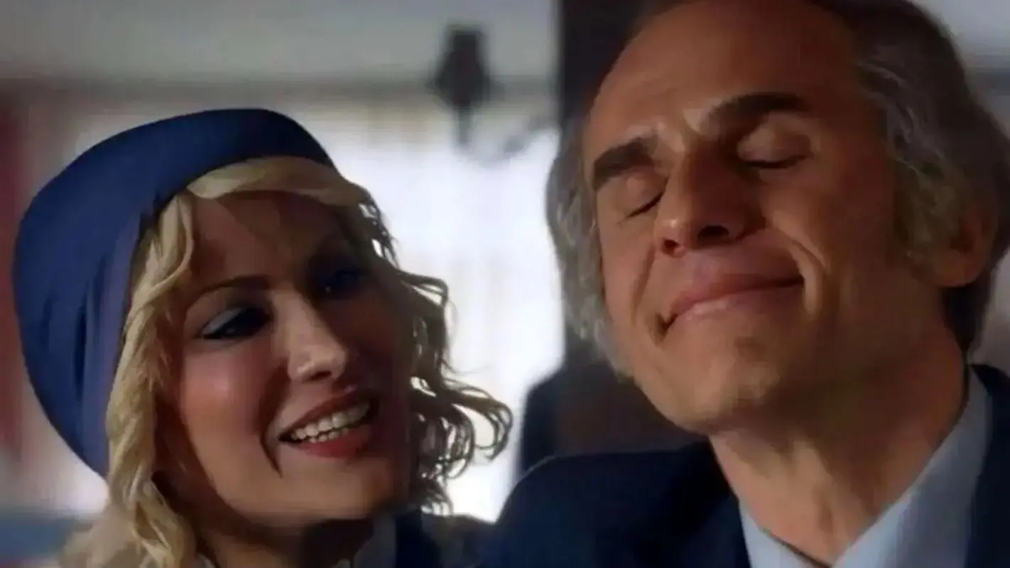 این زن فوق العاده زیبا همسر بابک حمیدیان در تاسیان است ! + عکس های ریحانه رضی