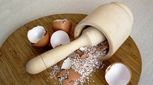 پوست تخم مرغ را دور نریزید
