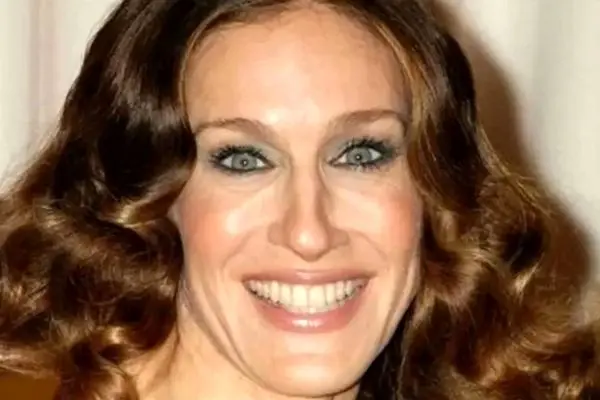 سارا جسیکا پارکر و یک چهره خاص و بی نظیر / چگونه او را زشت ترین در تاریخ نامیدند؟!