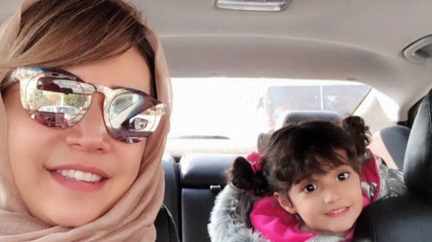 شبنم قلی خانی و راز عکس دوران نوجوانی او؛ شانا چقدر شبیه مادرشه !