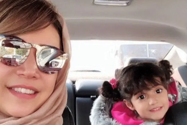 شبنم قلی خانی و راز عکس دوران نوجوانی او؛ شانا چقدر شبیه مادرشه !