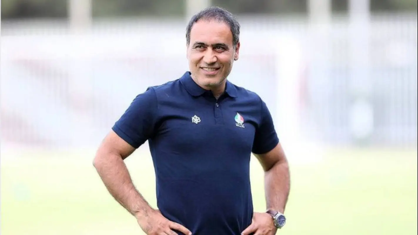 مهدوی کیا هم پشت کریم باقری درآمد (بکس)