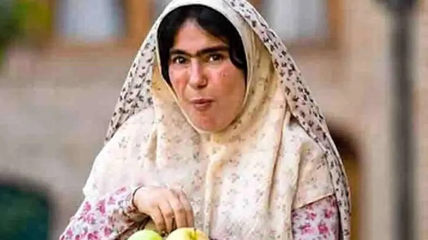 جشن تولد 39 سالگی شیدا یوسفی بازیگر سریال بامداد خمار با لباسی خاص و لوکس