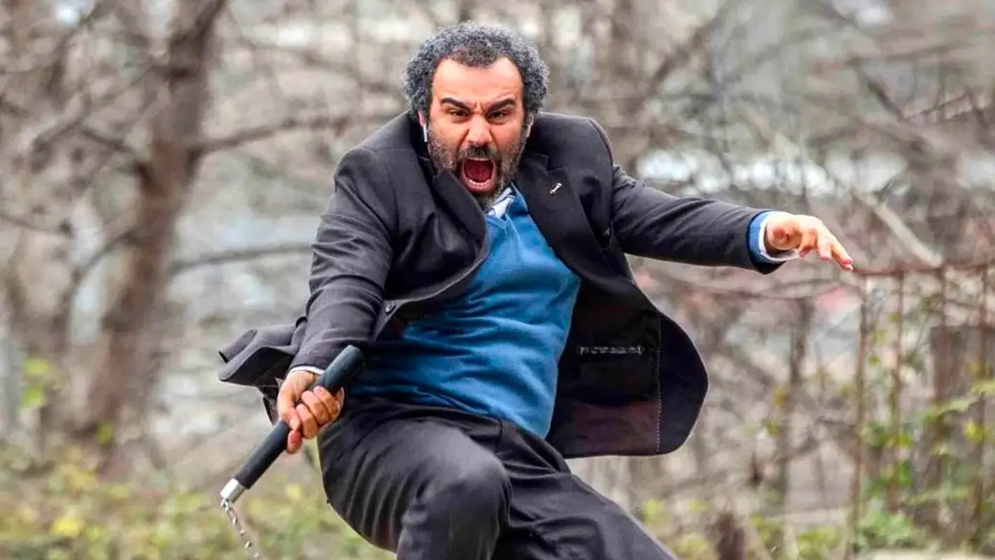 عکس های خیره کننده از همسر خوش قد و بالای محسن تنابنده / روشنک زیباتر از همیشه !