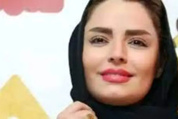 استایل پولداری سپیده خداوردی برای کریسمس و شب یلدا / یکی از یکی شیک تر !