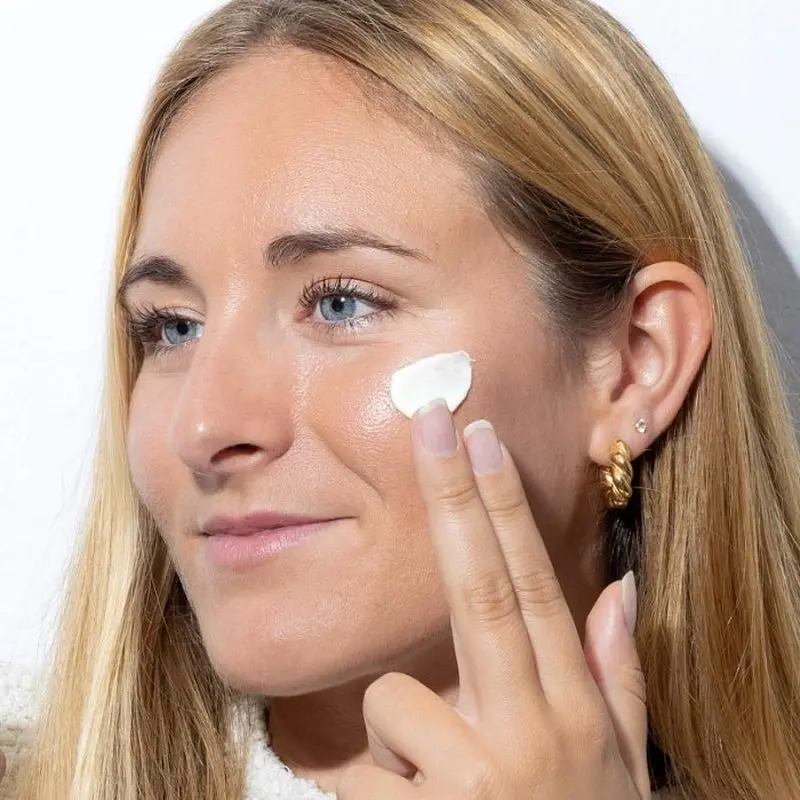 اهمیت میزان spf کرم ضد آفتاب + spf بالا خوبه یا پایین ؟ خانم ها بخوانید