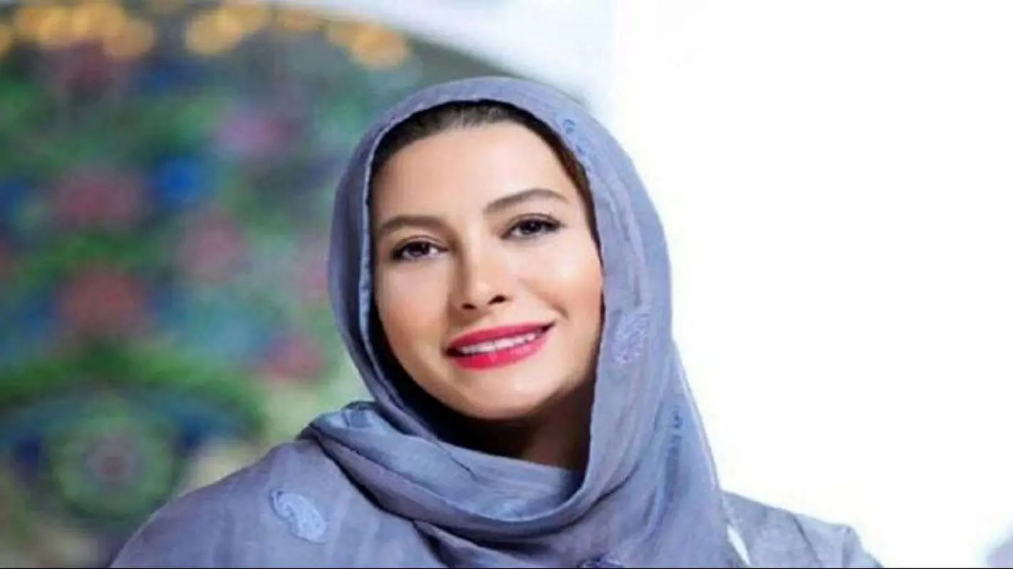 حیاط خارق‌العاده فریبا نادری در زعفرانیه؛ خانه‌ای که ثروت می‌بارد