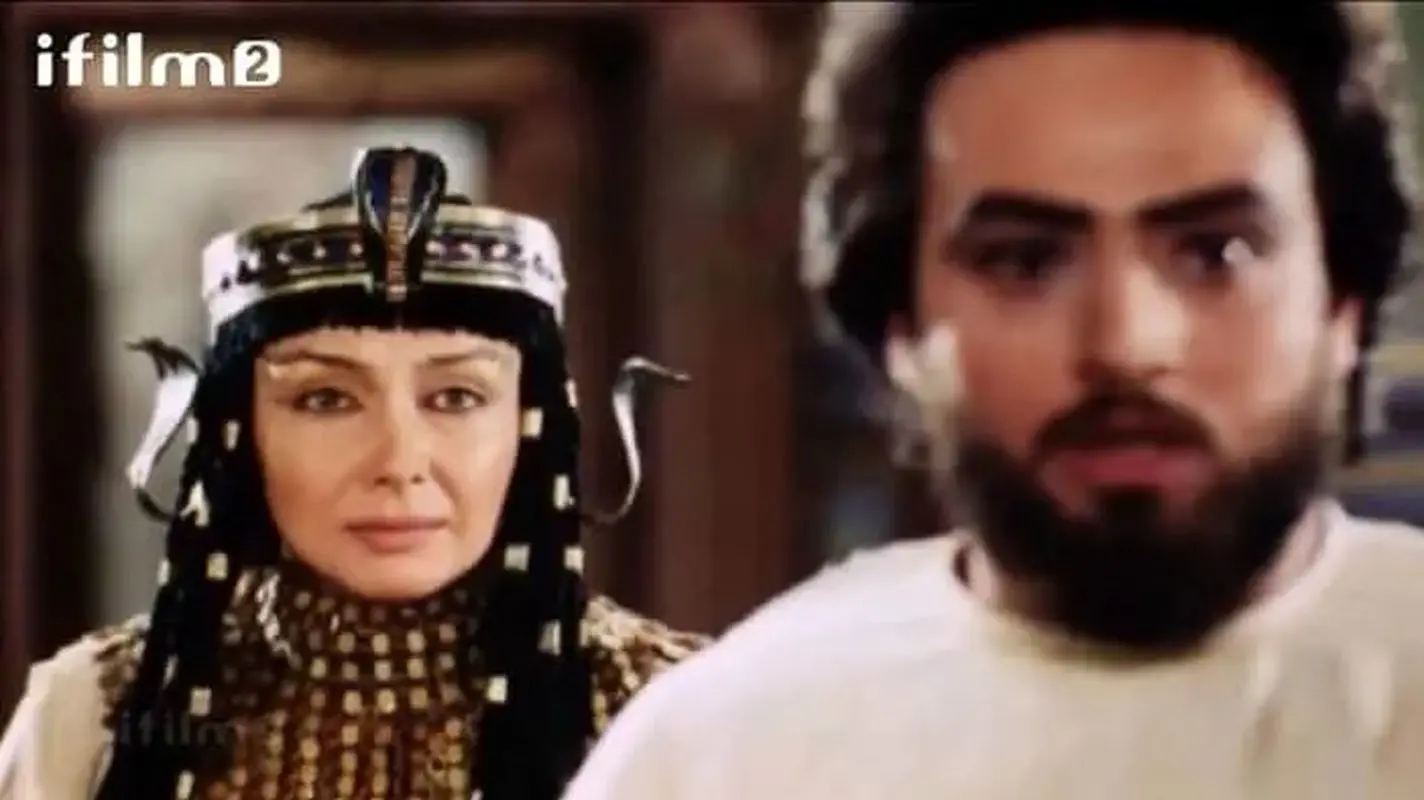 سکانس عاشقانه زلیخا و یوزارسیف با صدای وسوسه آمیز کتایون ریاحی