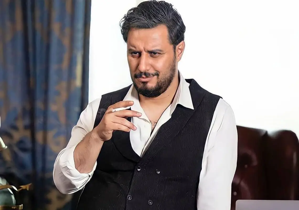 جواد عزتی اشک این دختر را درآورد + ویدئو