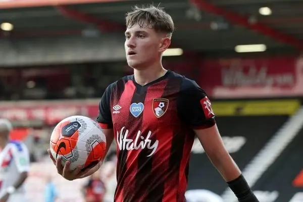 ستاره لیگ برتری بعد از شکست دادن سرطان طعم پدر شدن را چشید!