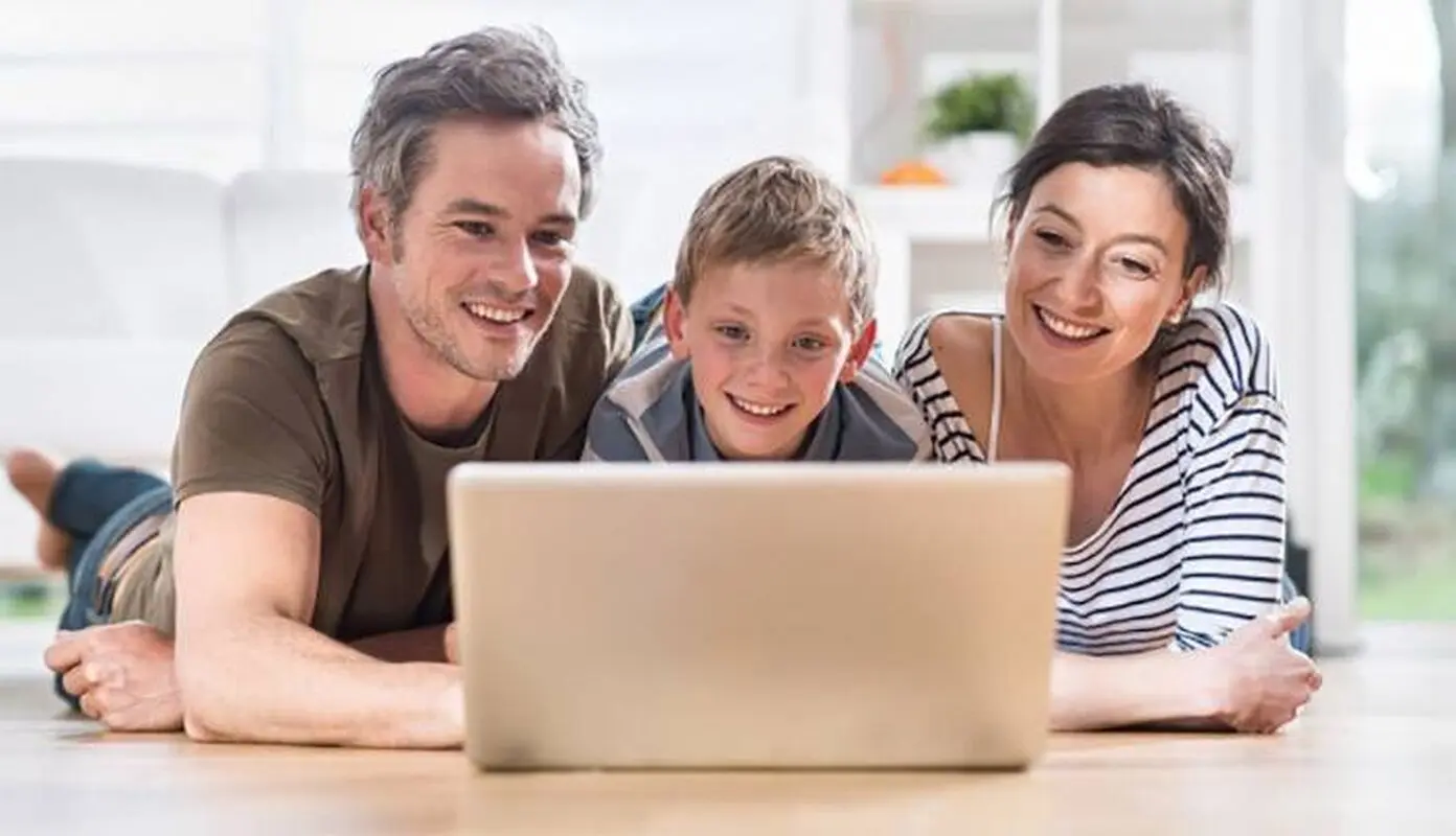 فضای مجازی قابل حذف نیست/ چگونه کودکان را آماده کنیم؟