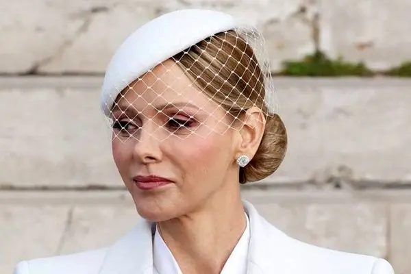 کار جالبی که این پرنسس زیبا بعد از 14 سال انجام داد (عکس)