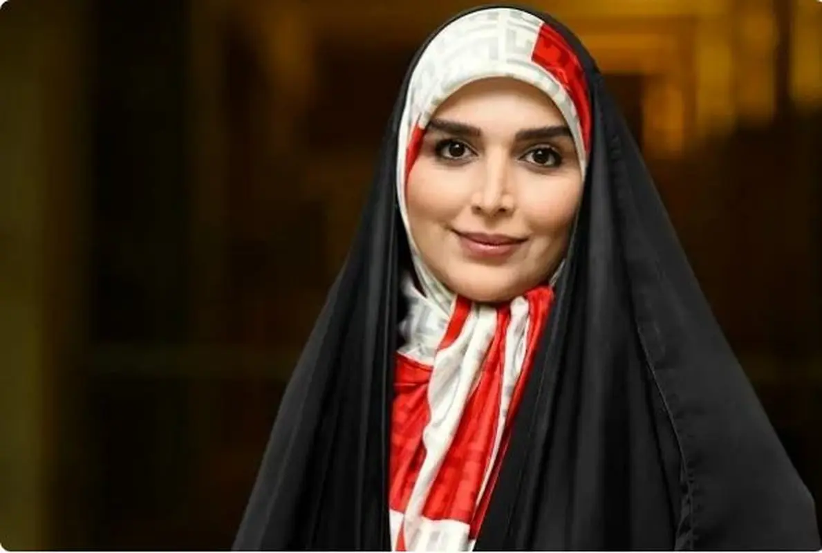 فقط مانده بود همین خانم که به گلزار تکه بیندازد! (عکس)