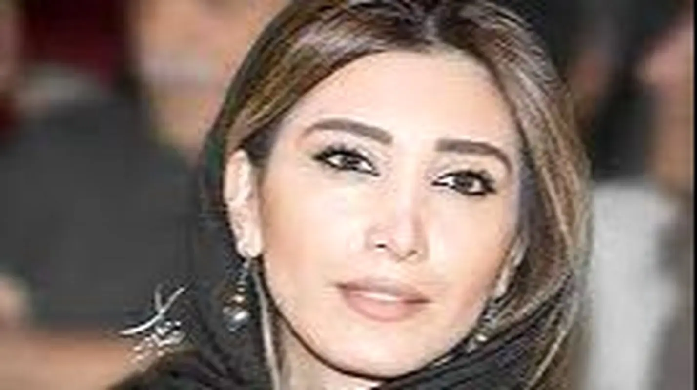 چرا این خانم معروف دست از شلختگی برنمی‌دارد؟/ عکس هایش اینترنت را ترکاند