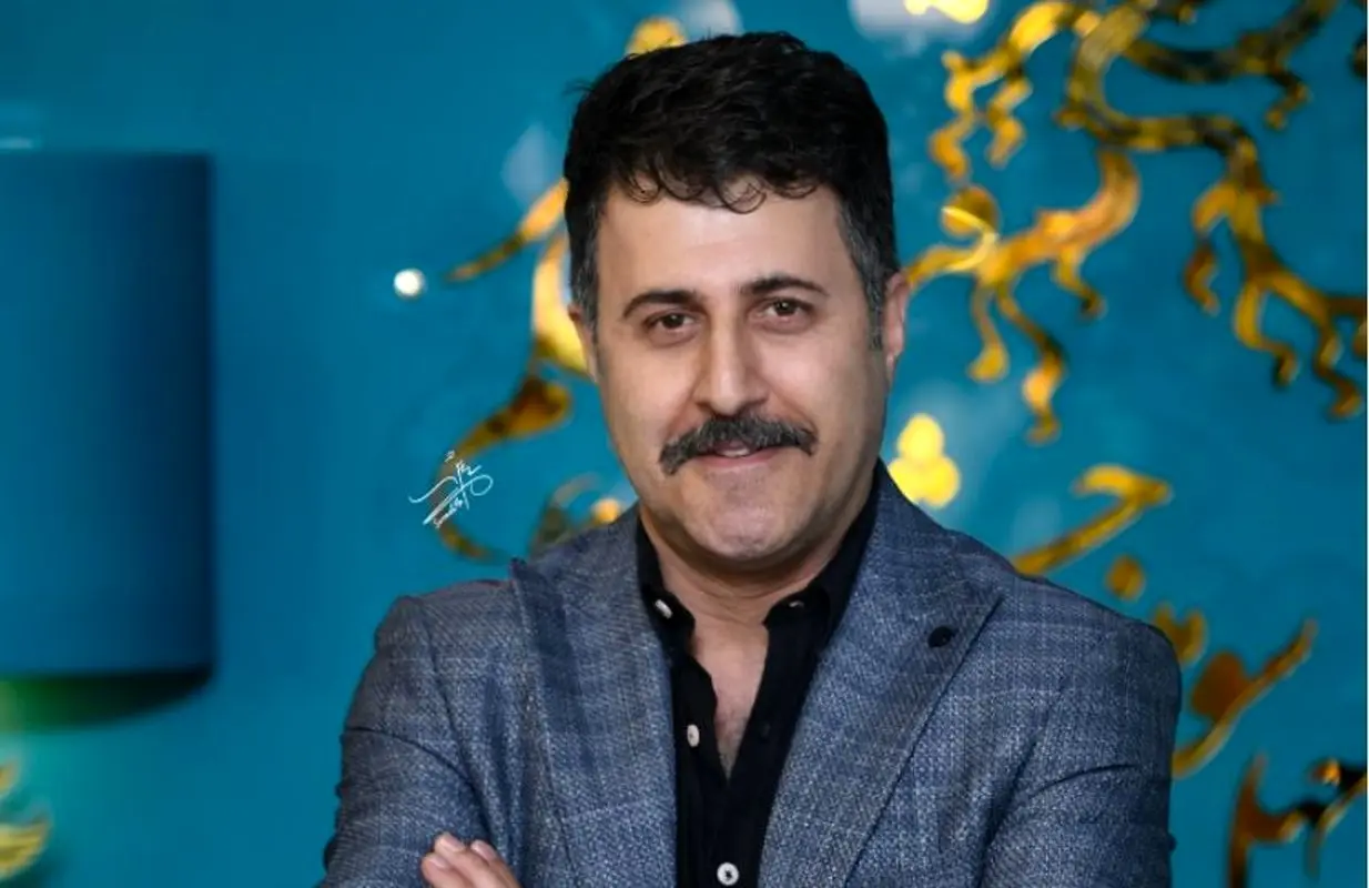 هومن حاجی‌عبداللهی نام واقعی شناسنامه ای خود را گفت