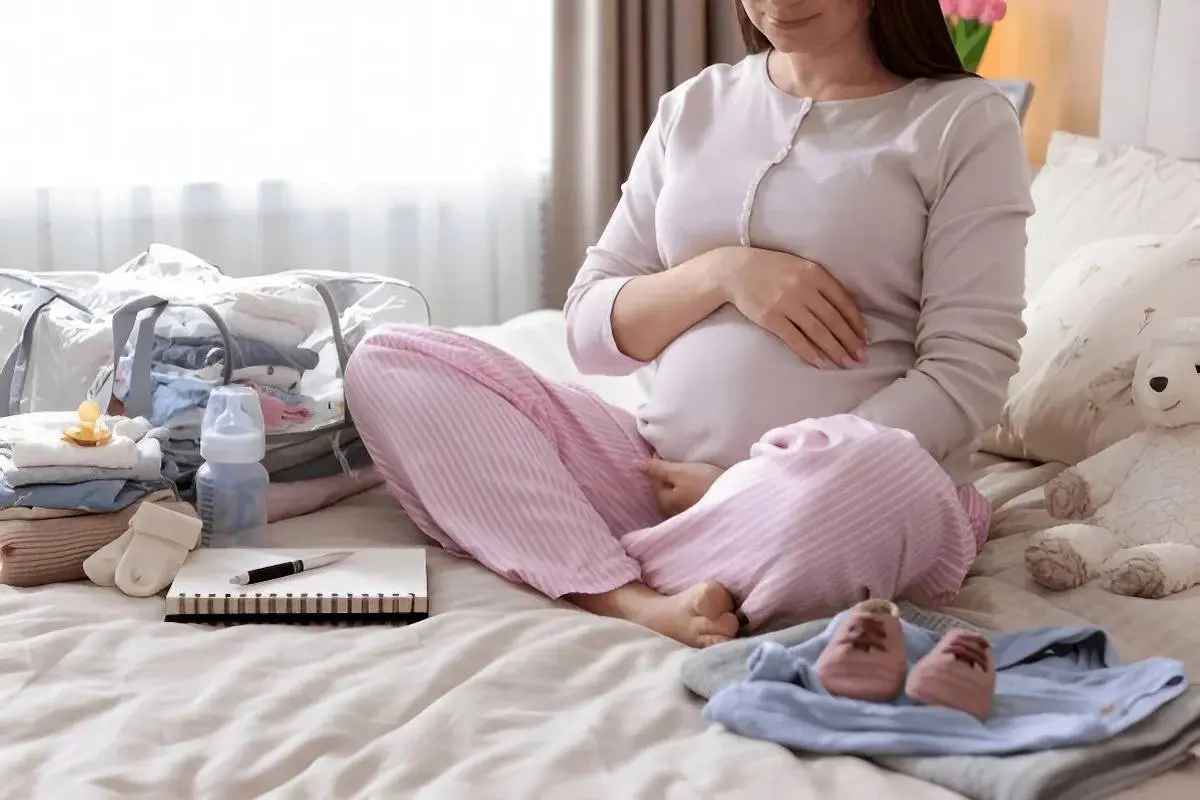 لیست سیسمونی برای بچه دوم؛ چه وسایلی را نگه داریم و چه چیزهایی را باید نو بخریم؟