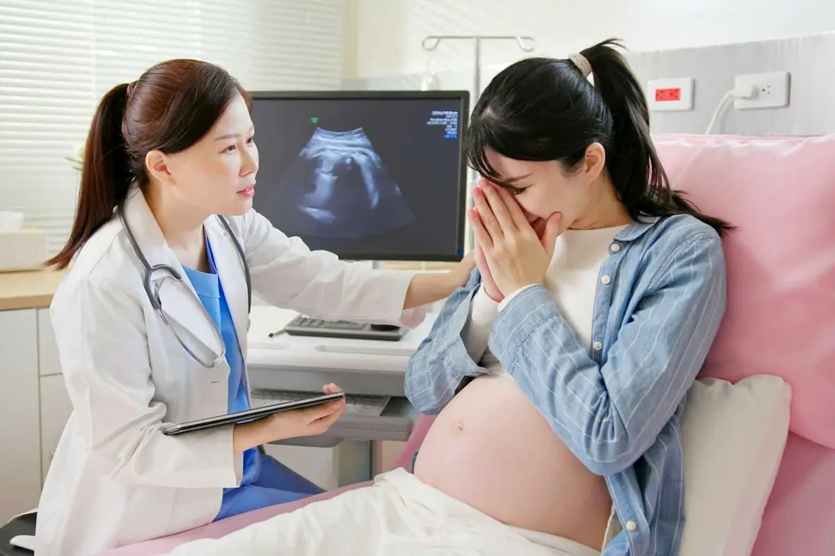 علت ایست قلبی جنین؛ نکات مهم برای جلوگیری و تشخیص آن