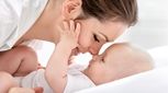 10 معجزه تماس پوست نوزاد با پوست والدین (ویدئو)