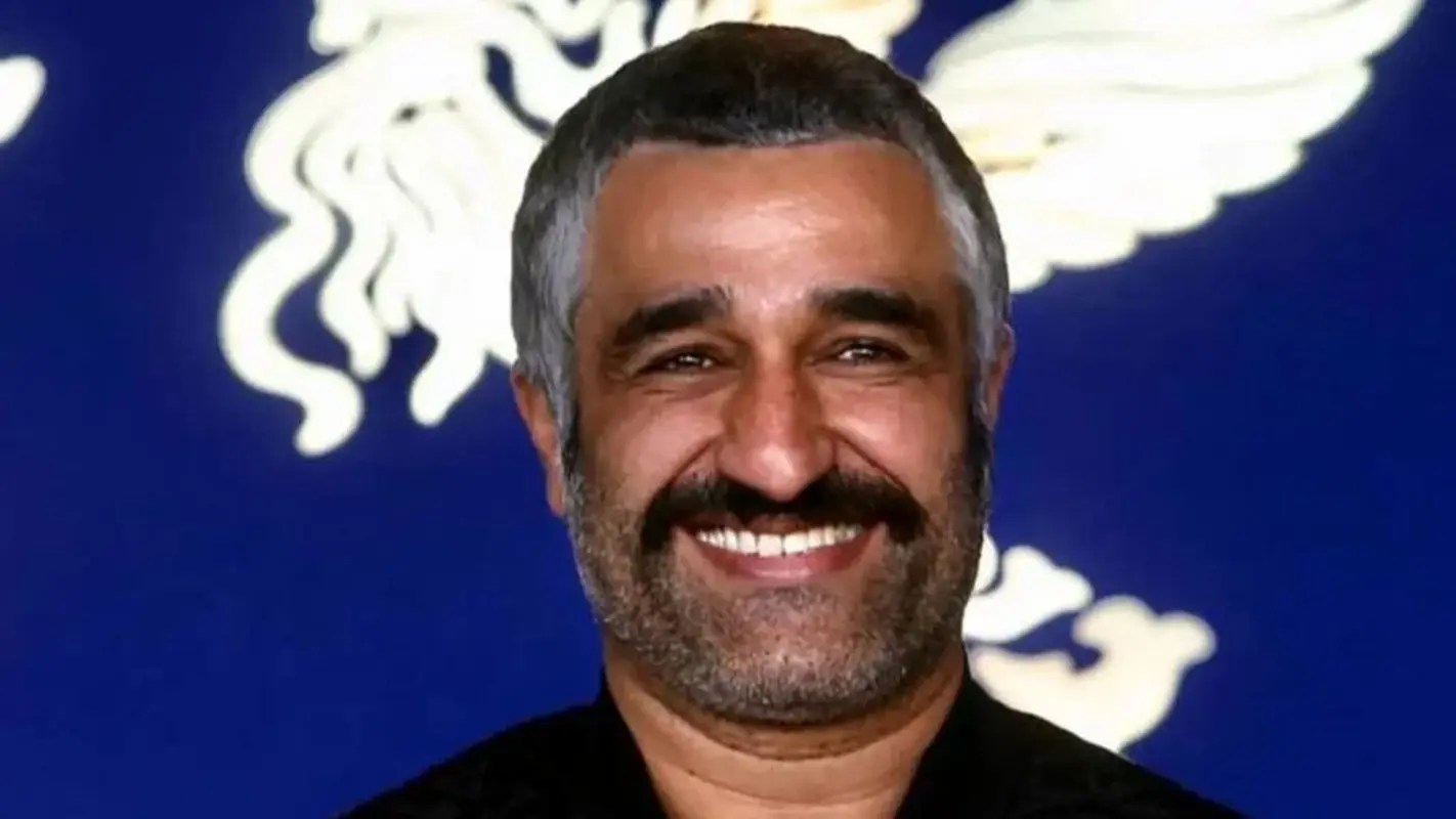 لحظه بیرون آمدن پژمان جمشیدی از زندان + فیلم