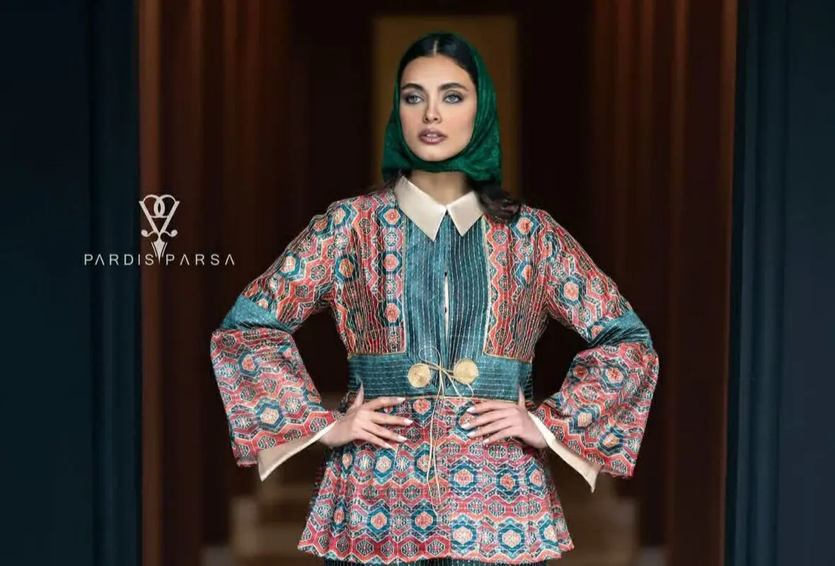 با این مانتوهای فاخر و لاکچری به دید و بازدید نوروز بروید! (تصاویر)