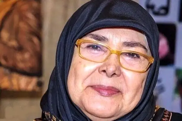 تصاویری جذاب از کودکی آفرین عبیسی تا دوران مادری و تجربه سه‌بار زایمان