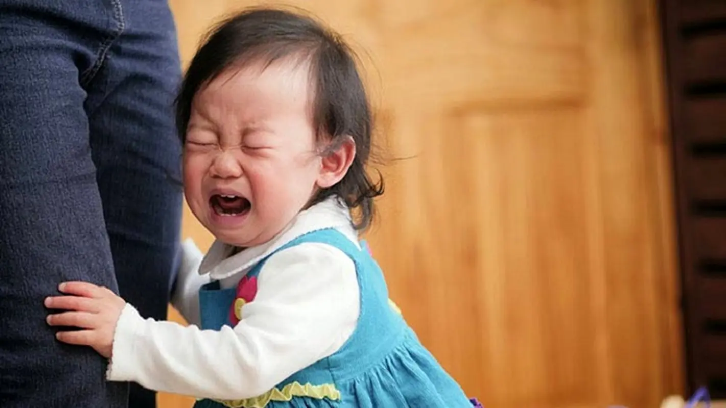 همه چیز در مورد اضطراب جدایی کودکان