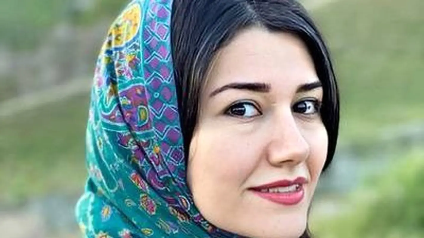 ازدواج نیلوفر استخری با پندار اکبری / واقعیت یا شایعه؟ 