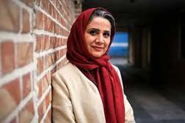 فلورا سام بازیگر سرشناس ایرانی کیست ؟! + عکس و بیوگرافی