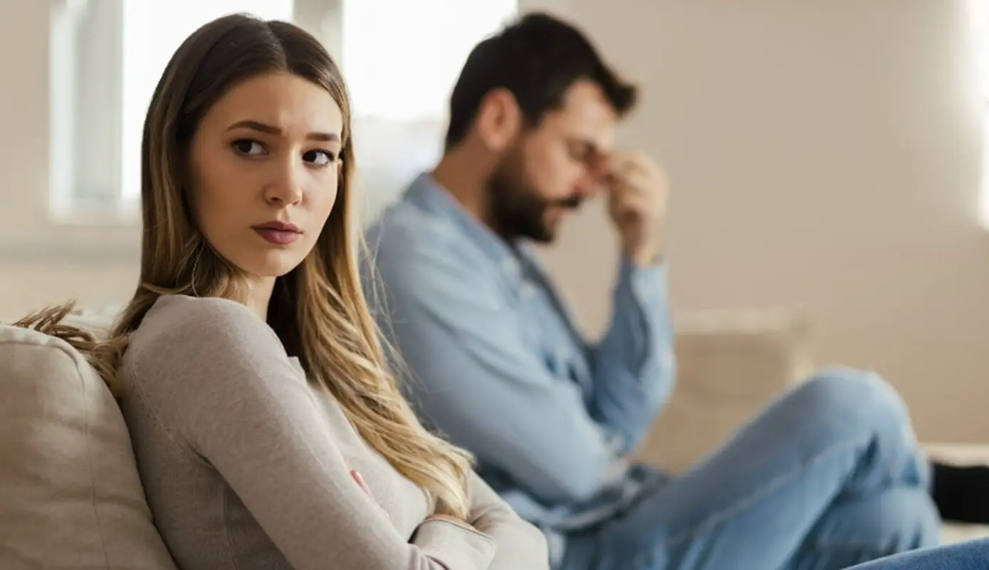 با مرد خیانتکار چه باید کرد؟