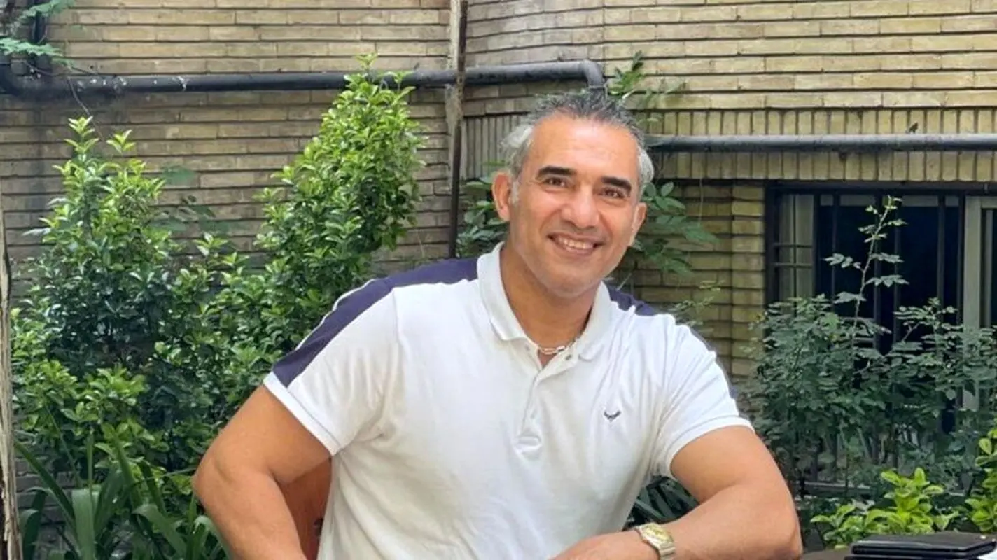 بچه داری احمدرضا عابدزاده / نوه دار شده است؟! (عکس)