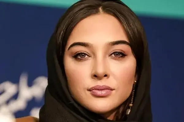 ۳ عکس منحصر به فرد از بازیگر ایرانی با استایلی خیره‌کننده و چشمانی رنگی