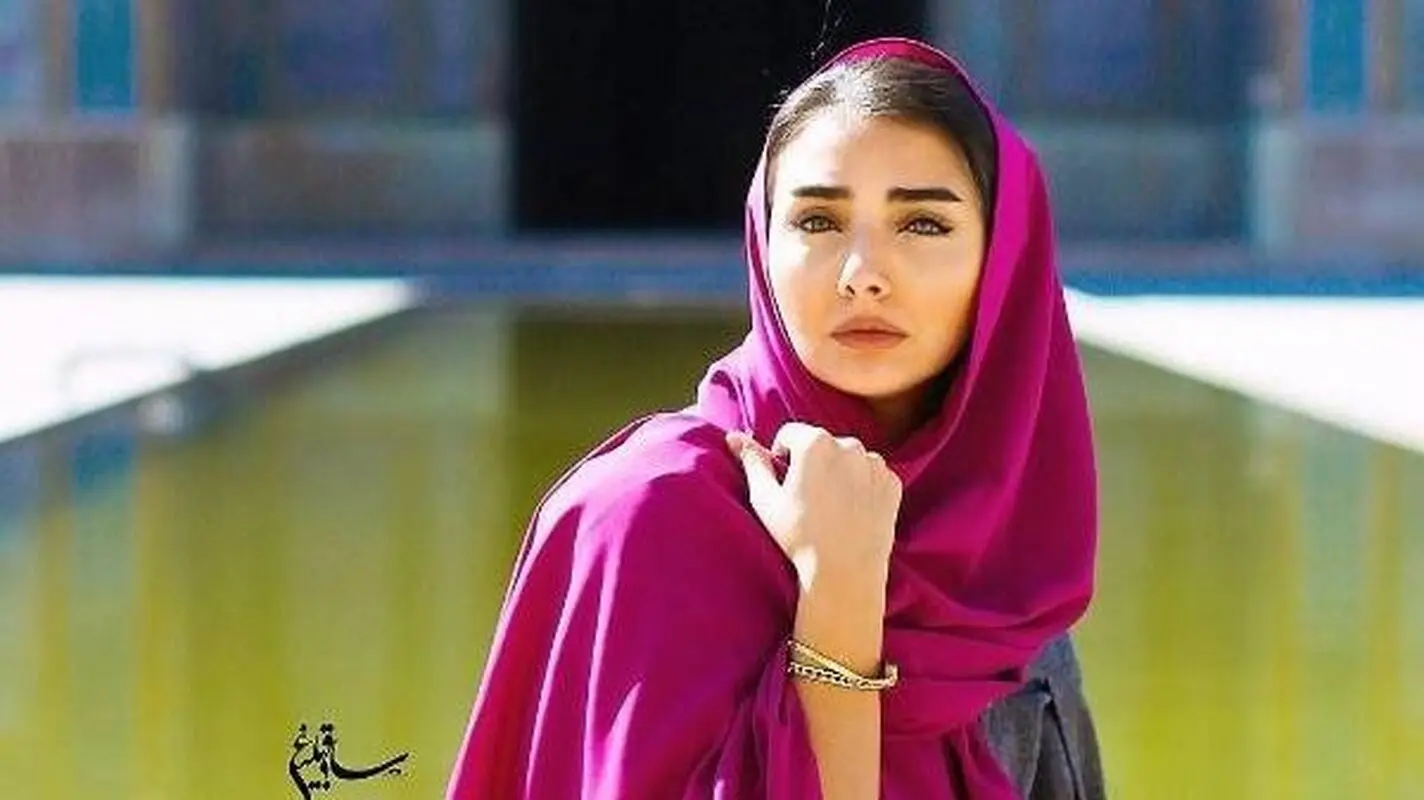 عروس چشم‌رنگی فاطمه گودرزی؛ رونمایی از پدر جذاب و جوان دریا مرادی دشت + عکس