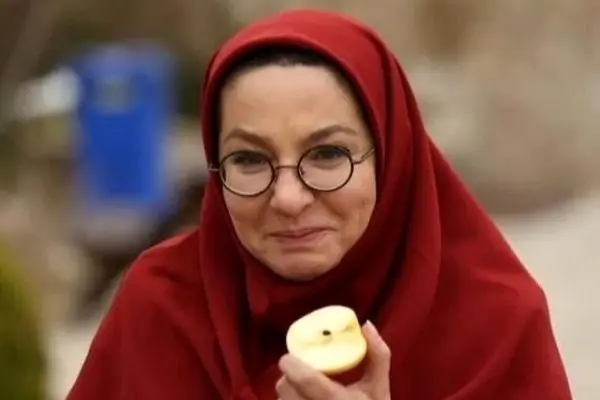 خشونت خانگی علیه ستاره سینما؛ مادر ۳ فرزند سکوتش را شکست+ عکس هایی از پیر شدن والدینش