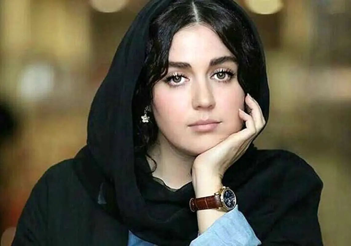راز زیبایی و جوانی افسانه پاکرو در 41 سالگی + عکس