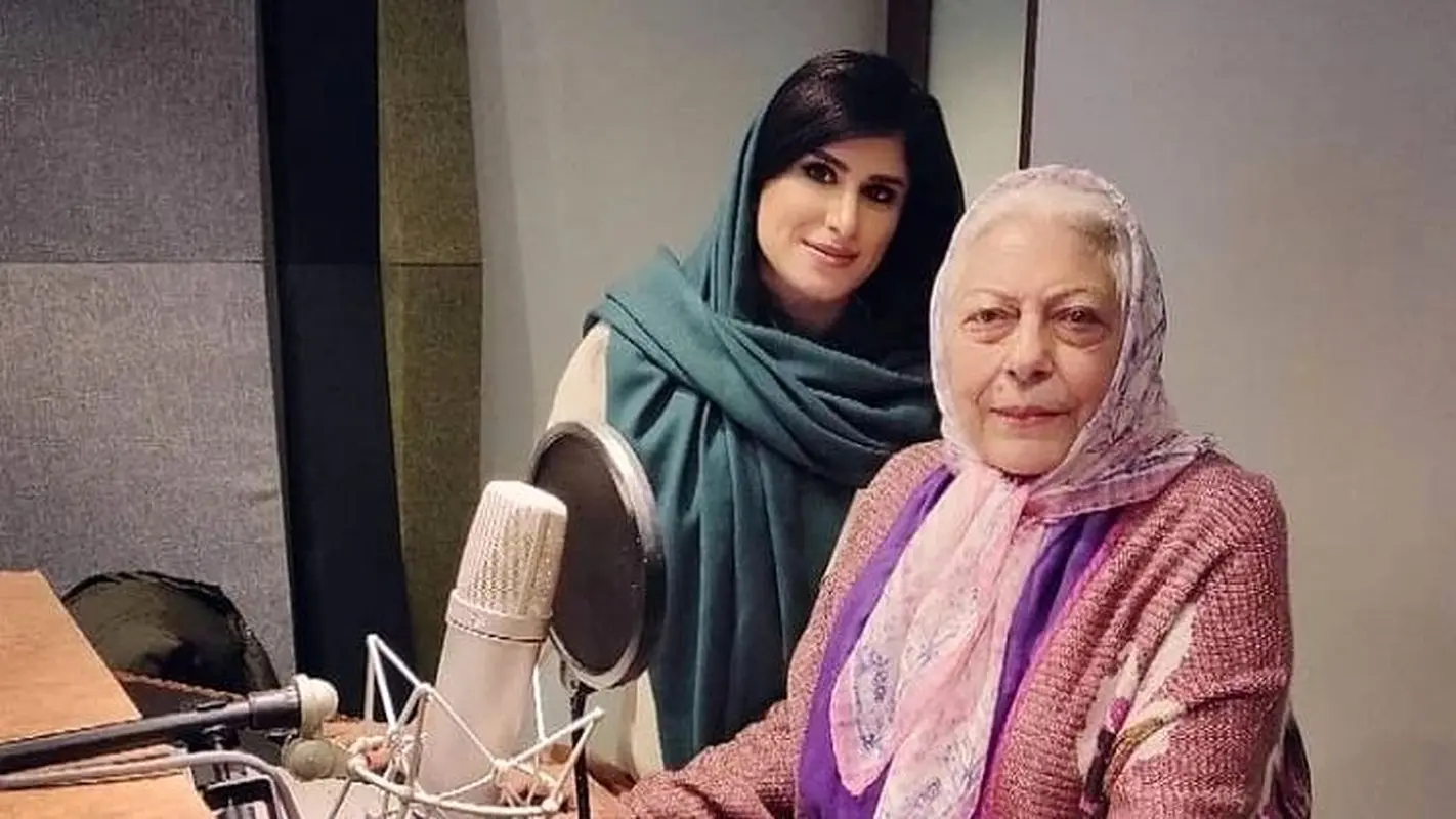 عکس زیرخاکی از ثریا قاسمی با لباس عروس / چه عروس خانم خوشگلی !