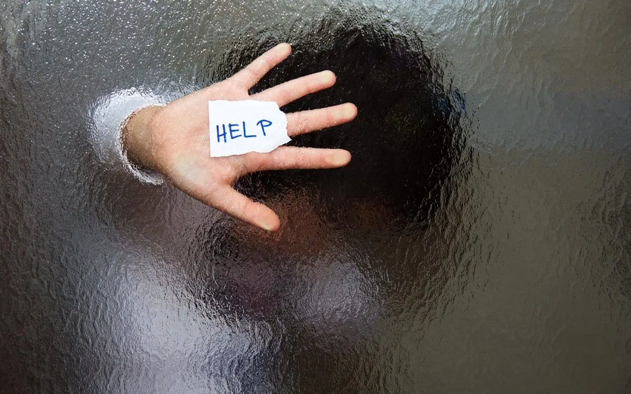 آزار جسمی کودکان، علائم و نشانه‌های آن