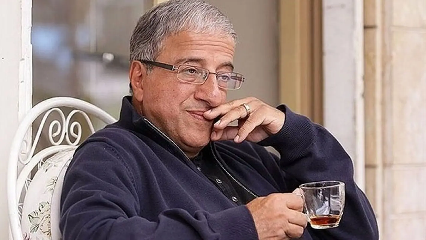 علیرضا خمسه تغییر جنسیت داد؟/ رازهای دردناک از زندگی با زن اولش+ عکس با لباس زنانه