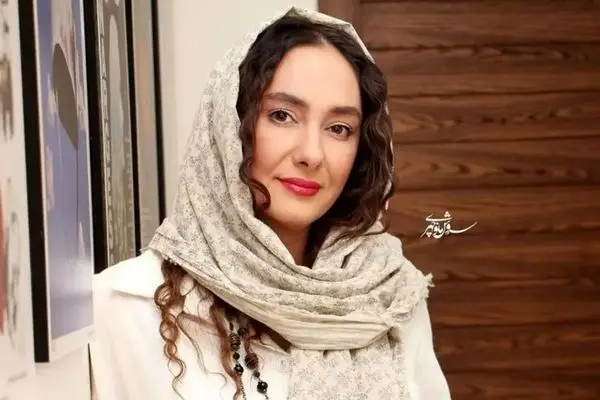جدیدترین عکس از هانیه توسلی در 46 سالگی