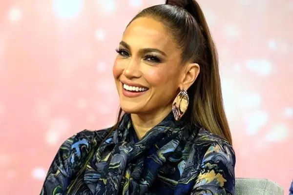 توصیف صدای سحرآمیز جنیفر لوپز که او و هفت نسلش را ثروتمند کرد!